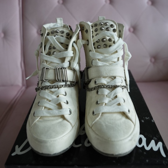 Sam Edelman Alexander Snow White Sneakers - Picture 1 of 8